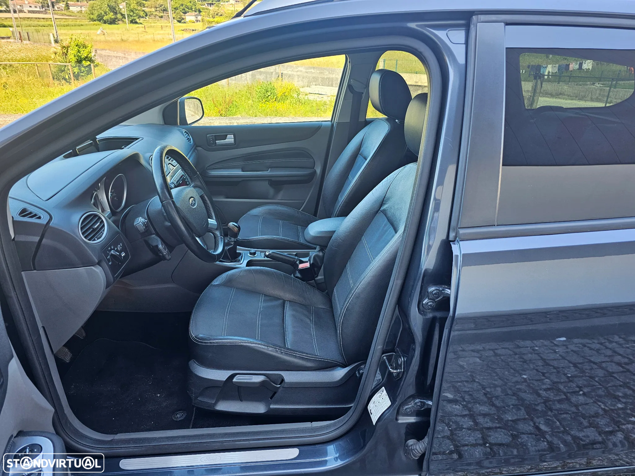 Ford Focus SW 1.6 TDCi Titanium 17 - 8