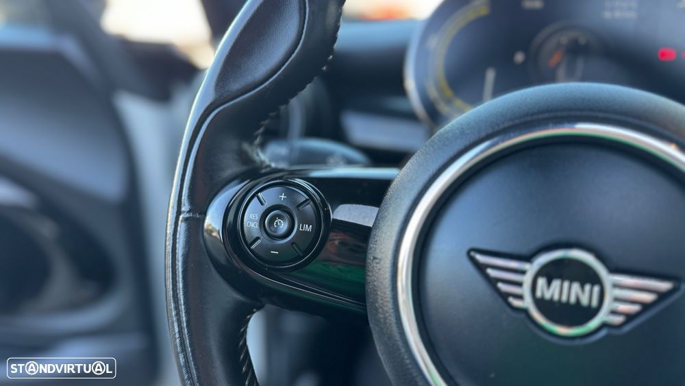MINI 3 Portas Cooper SE - 19