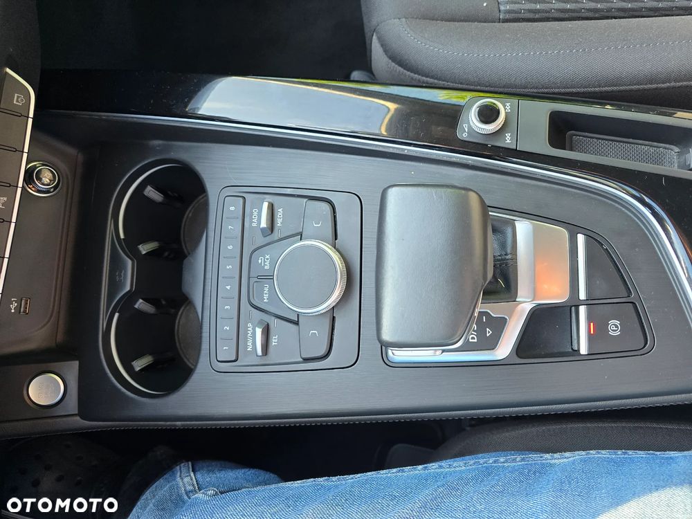 Audi A4 - 13