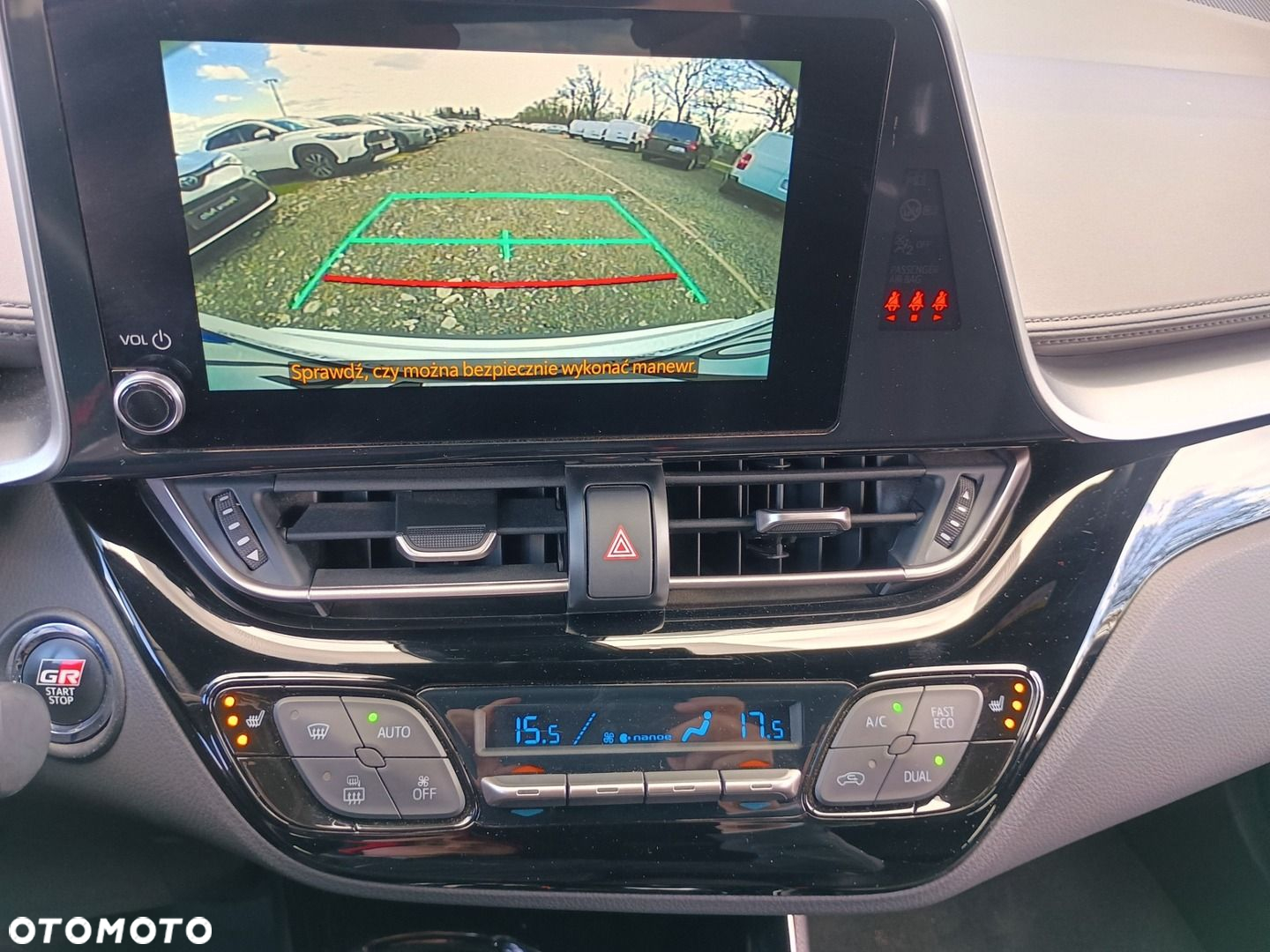 Toyota C-HR - 14