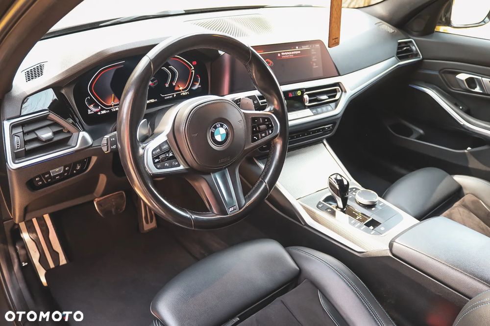 BMW Seria 3 320d M Sport Shadow sport - 26