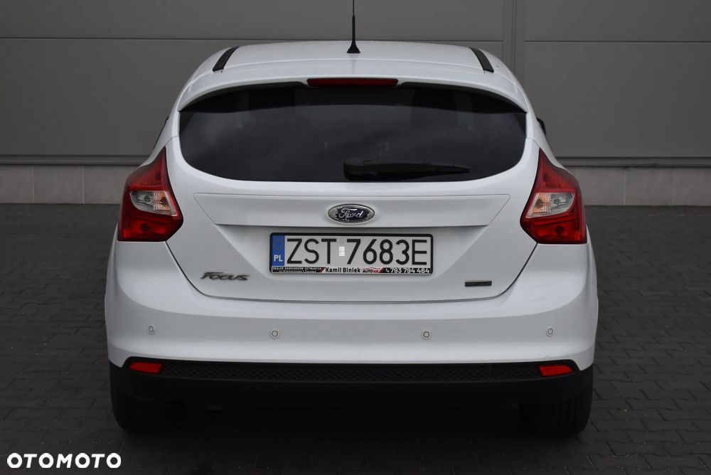Ford Focus - 24