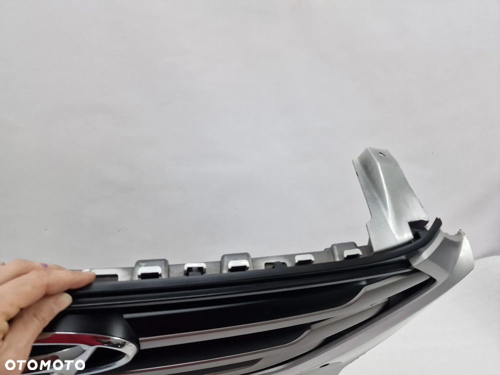 HYUNDAI TUCSON III 3 15- ATRAPA / GRILL PRZEDNI PRZÓD , NR 86351-D7000 , NR AUKCJI GL271 ( GL272 ) - 10