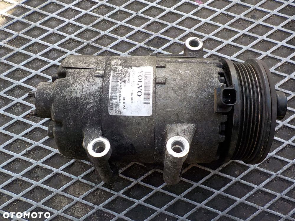 VOLVO V70 III 2.0 D SPRĘŻARKA POMPA KLIMATYZACJI 31291133 - 1