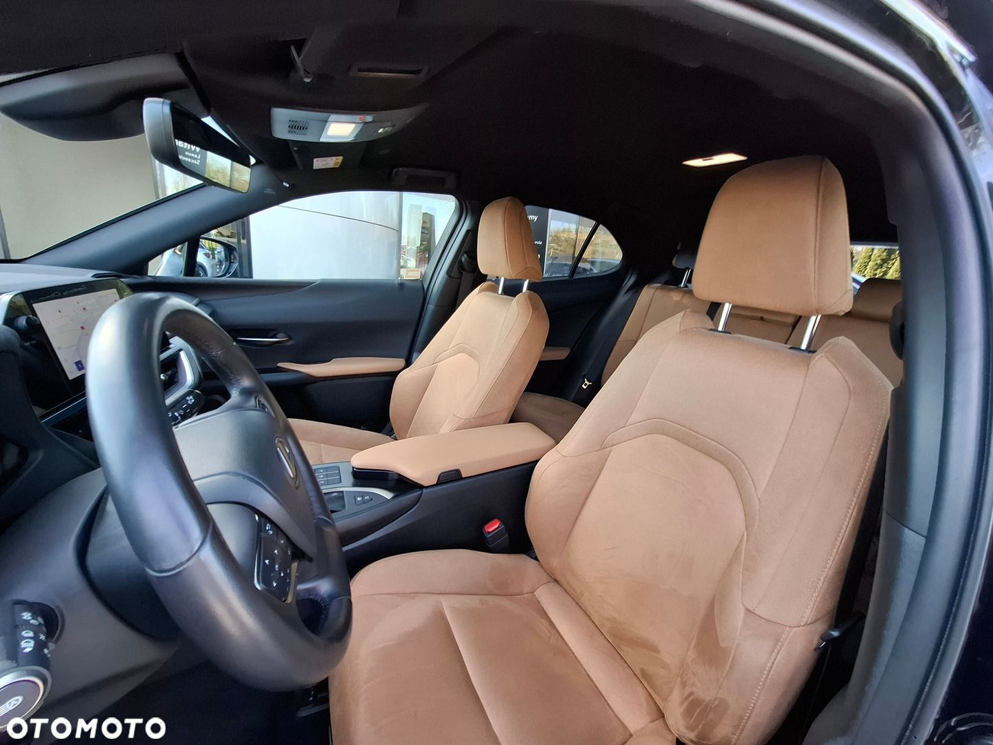 Lexus UX - 11