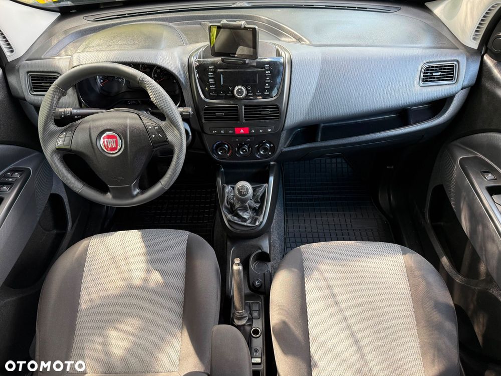 Fiat Doblo 1.4 T-Jet 16V Easy - 11