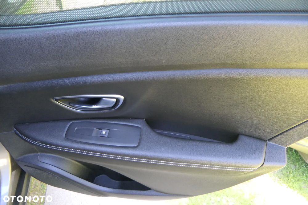 Renault Scenic - 30