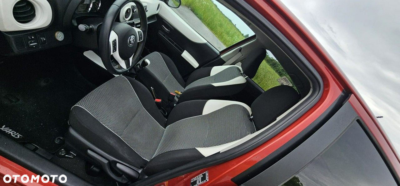 Toyota Yaris - 19