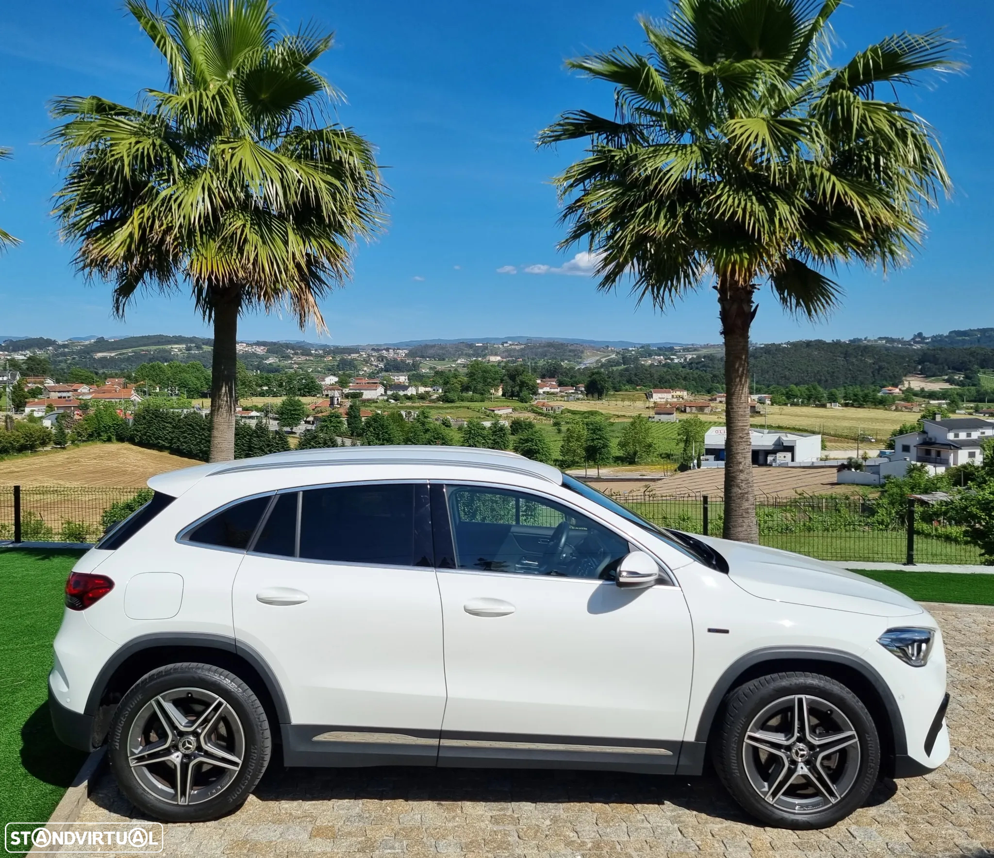 Mercedes-Benz GLA 250 e AMG Line - 15