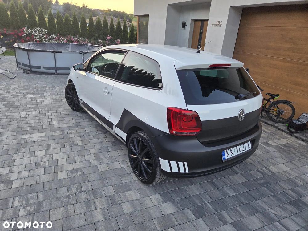 Volkswagen Polo - 19
