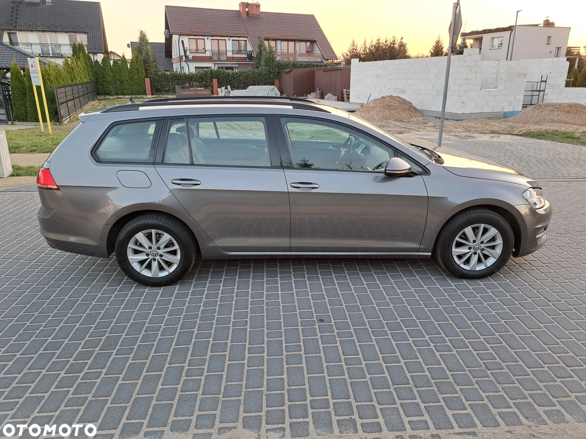Volkswagen Golf VII 1.6 TDI BMT Trendline - 6