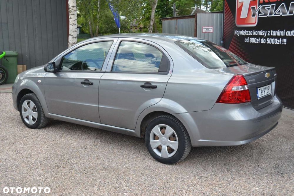 Chevrolet Aveo - 2