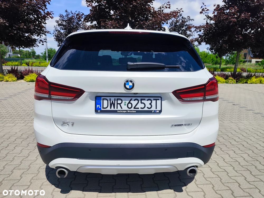 BMW X1 - 6