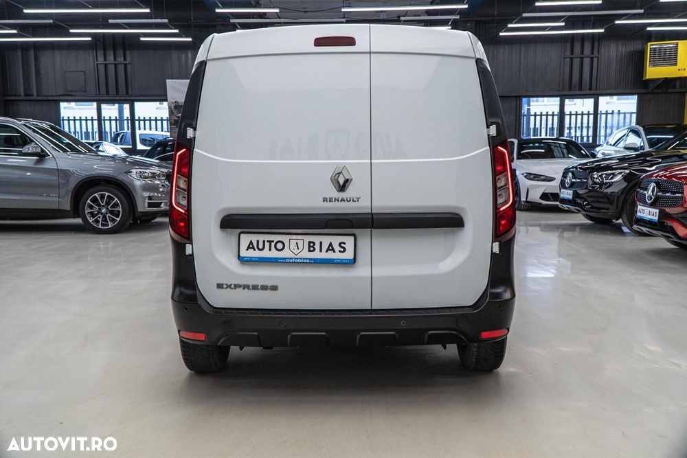 Renault Express - 26