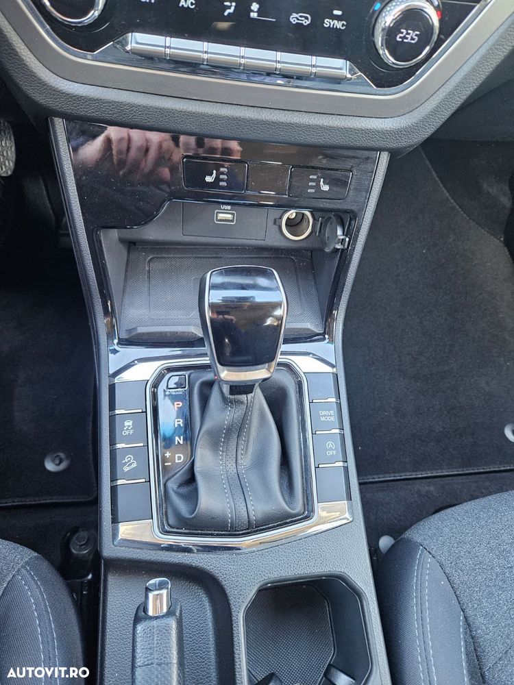 SsangYong Korando 1.5 GDI Turbo AT Smart - 11