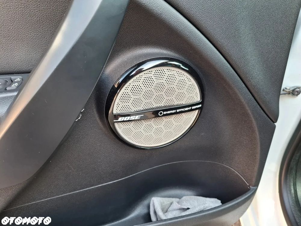 Renault Megane 1.6 dCi Energy Bose - 16