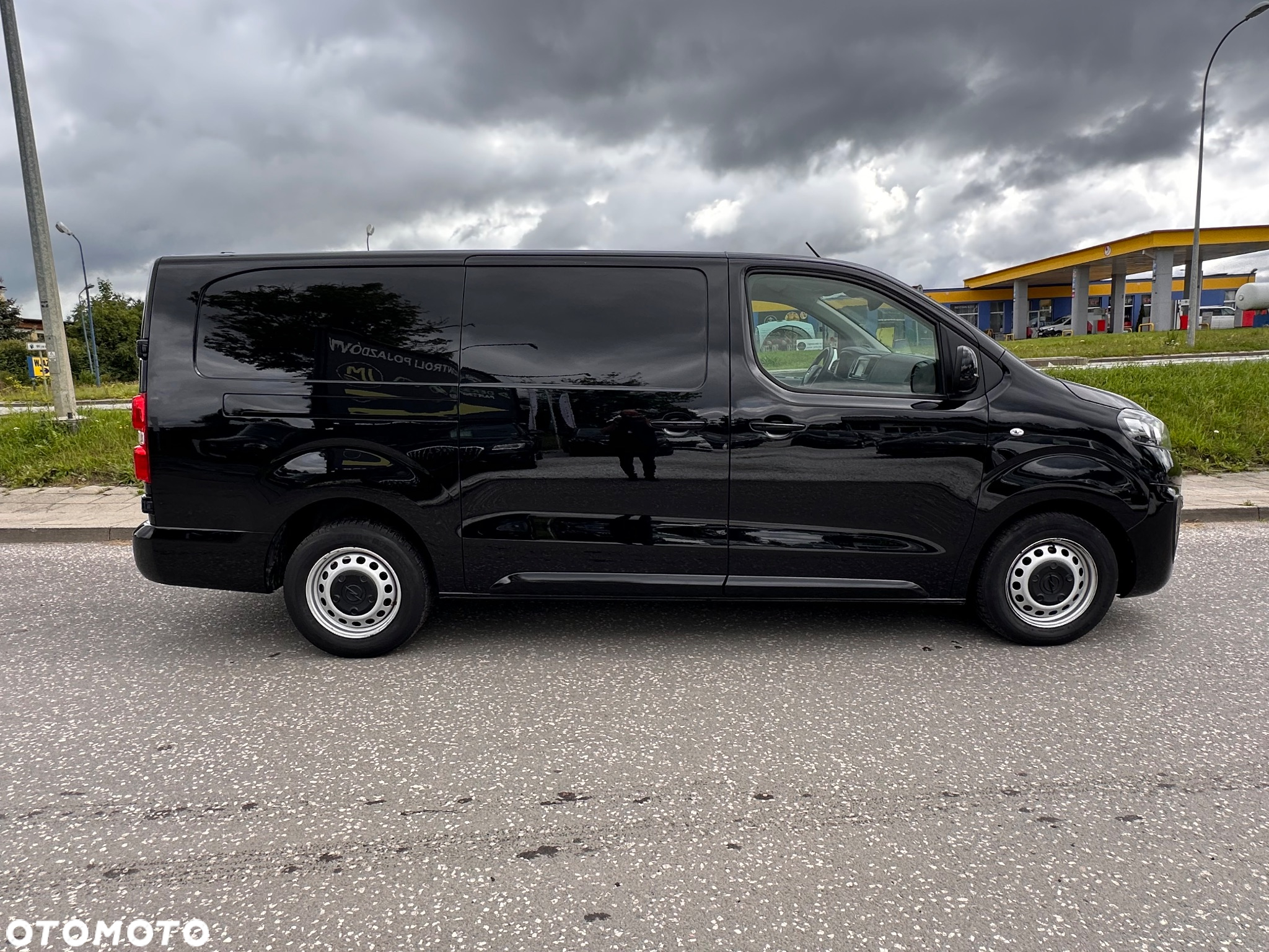 Opel Vivaro 2.0 BlueHDi 145 Lang - 13