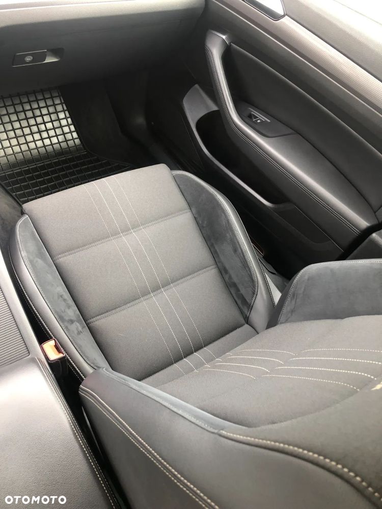 Volkswagen Passat Alltrack - 33