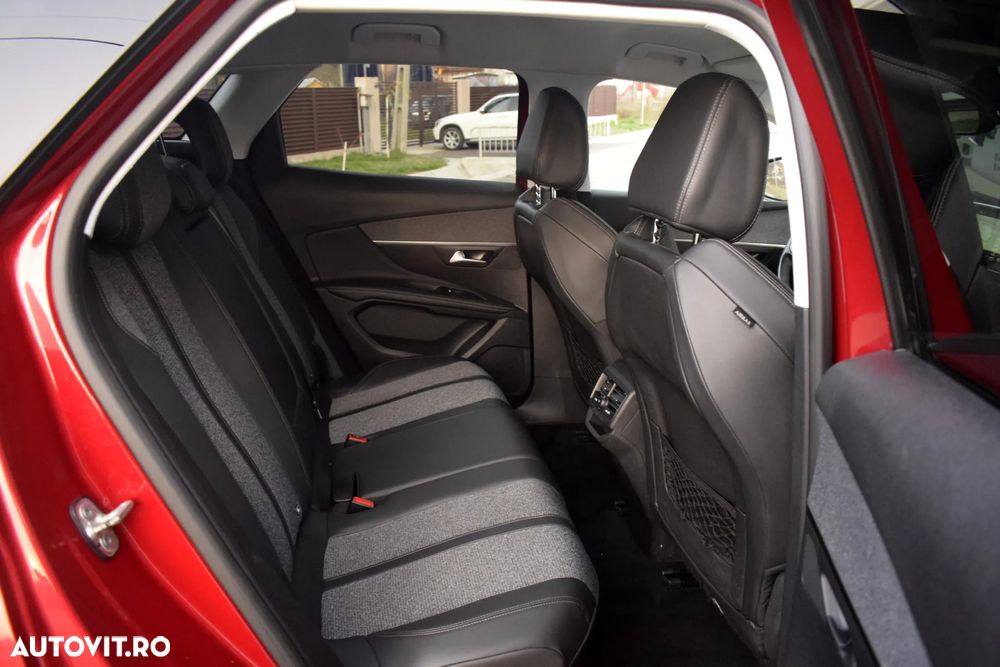 Peugeot 3008 PureTech 130 Stop & Start GPF EAT8 Allure - 10