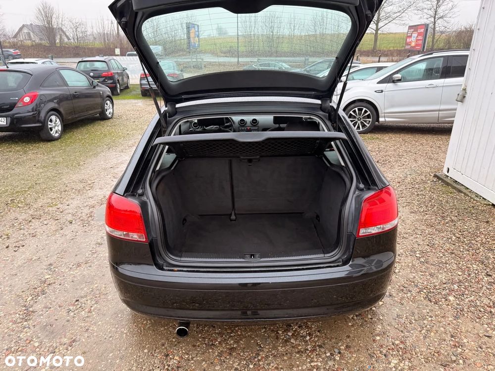 Audi A3 3-drzwiowe 1.6 S Line Sportpaket plus - 16