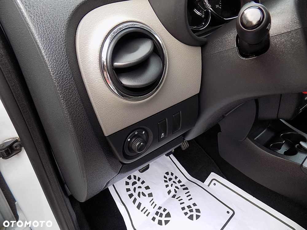 Dacia Lodgy dCi 110 Prestige - 11