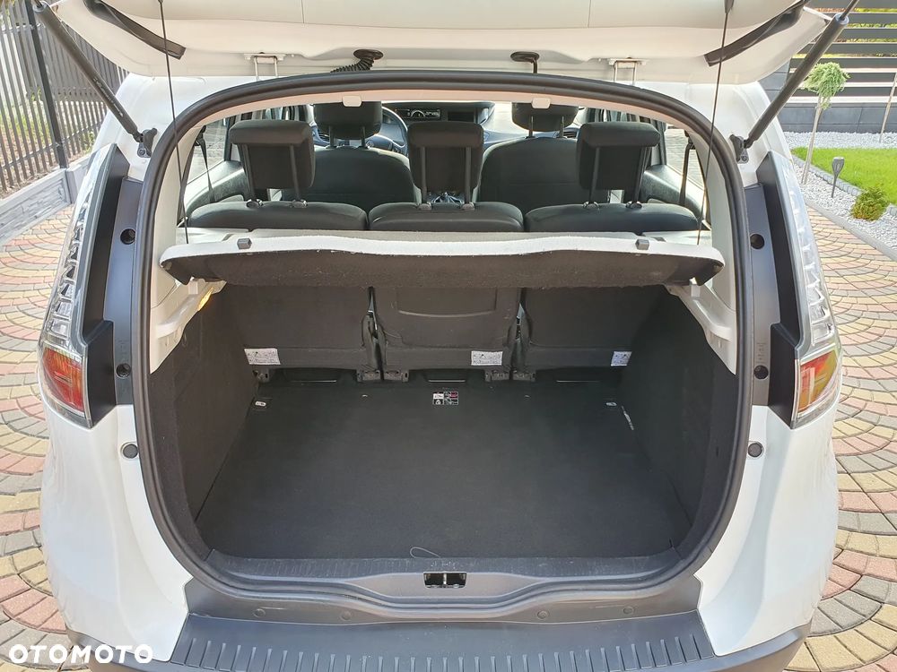 Renault Scenic - 13