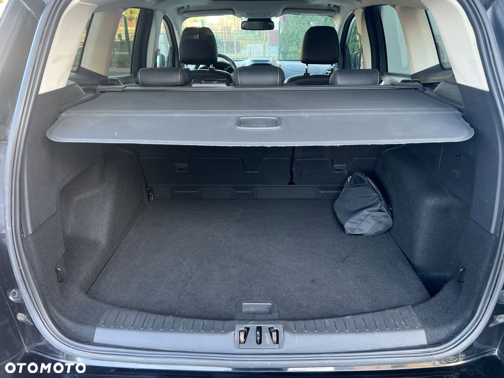 Ford Kuga 2.0 TDCi 4x4 Vignale - 17