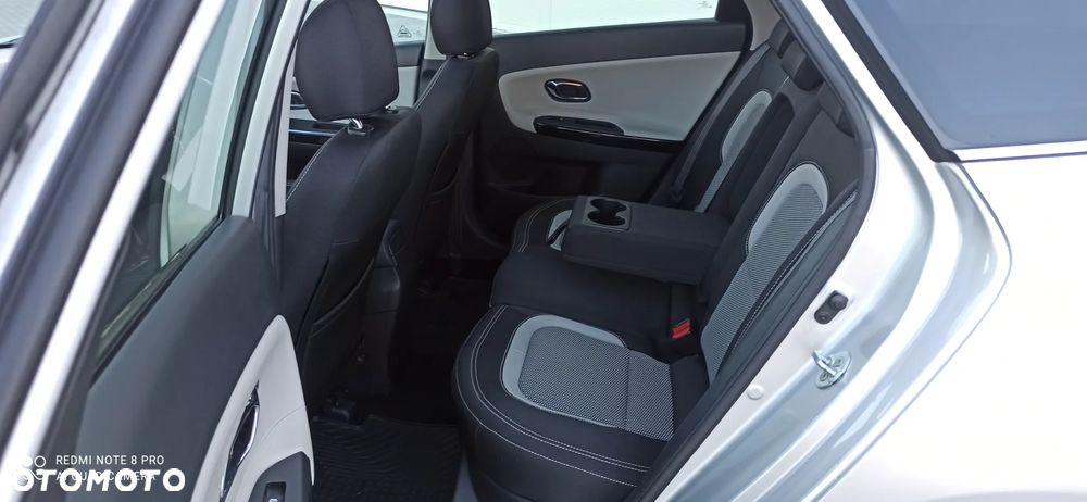Kia Ceed 1.6 CRDi Business Line - 12
