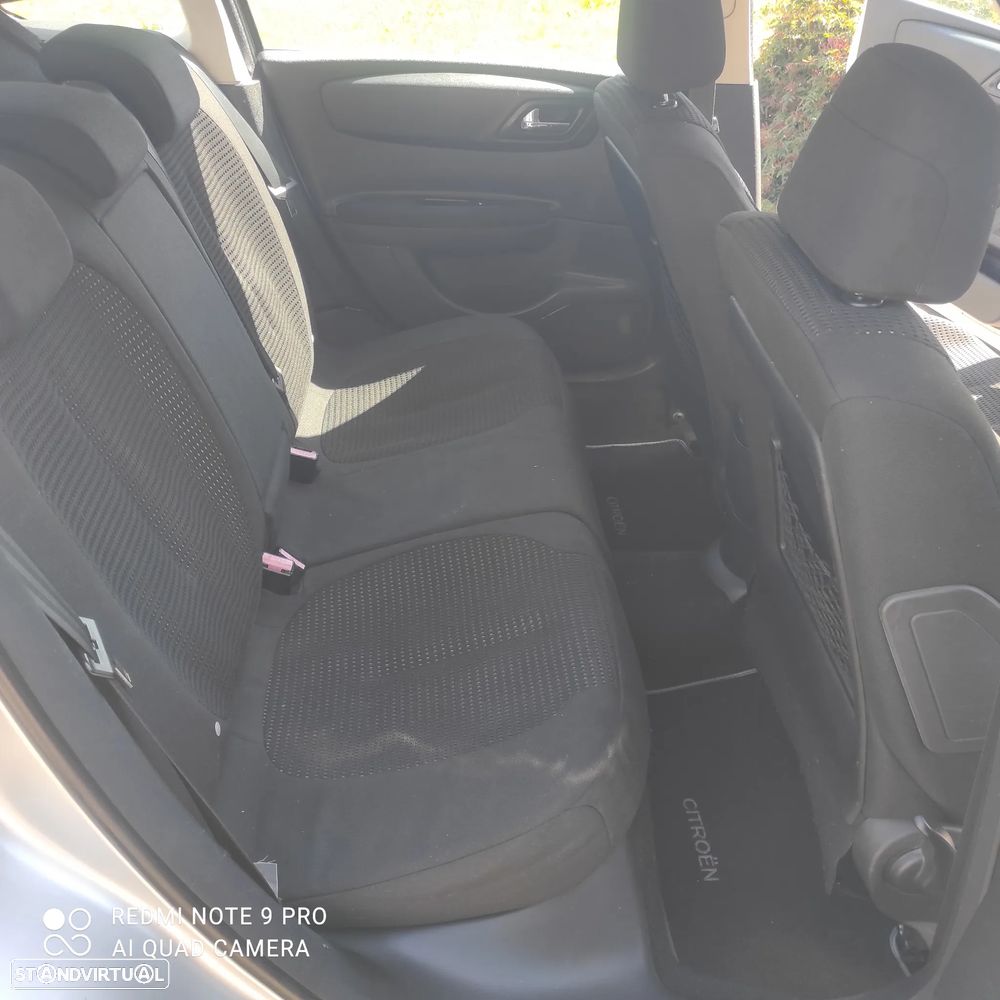 Citroën C4 1.6 HDi VTR Pack - 9