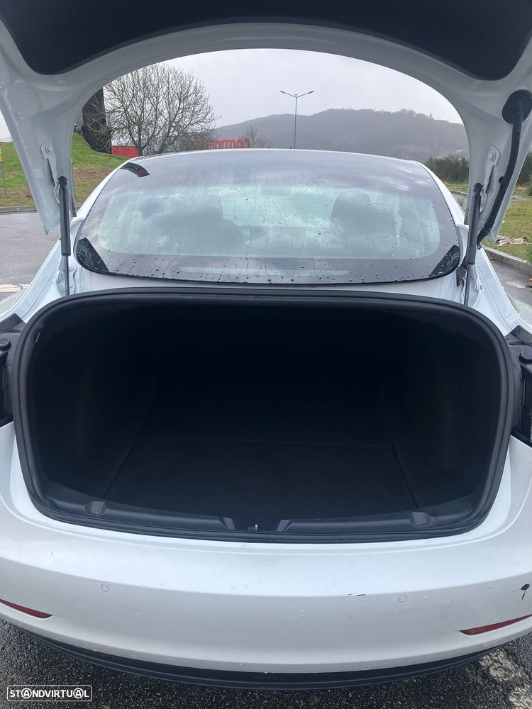Tesla Model 3 Standard Range Plus RWD - 5