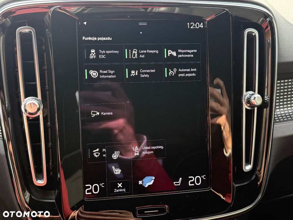 Volvo XC 40 B4 Ultra Black Edition - 9