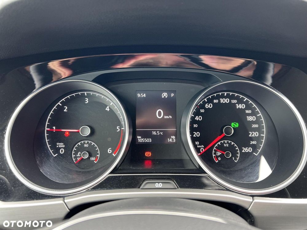 Volkswagen Touran 2.0 TDI BMT Comfortline DSG - 20