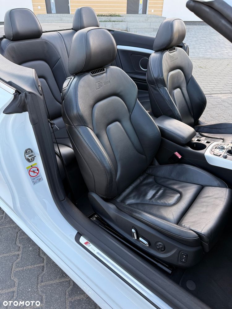 Audi A5 Cabrio - 23