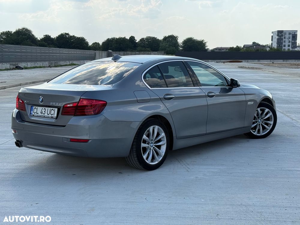 BMW Seria 5 525d xDrive AT - 3