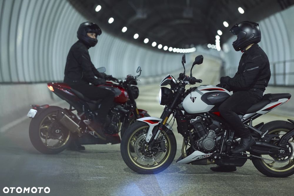 Triumph Trident - 2