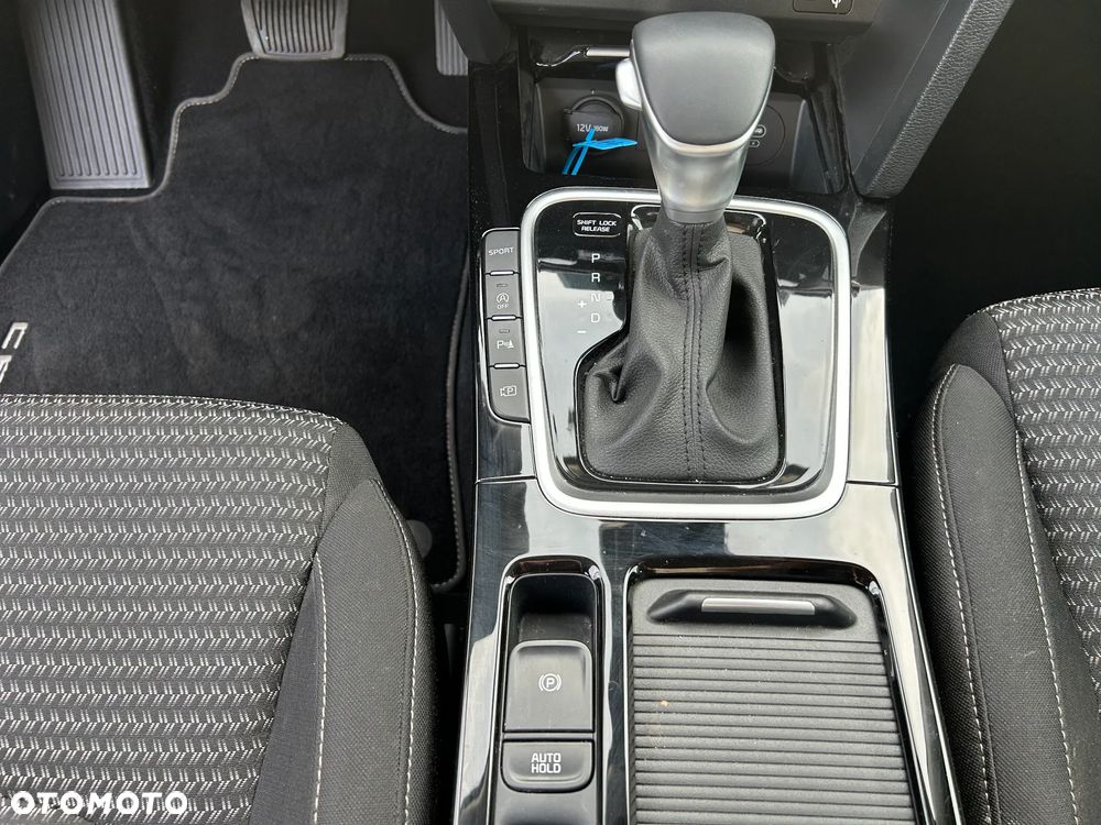Kia Ceed - 29