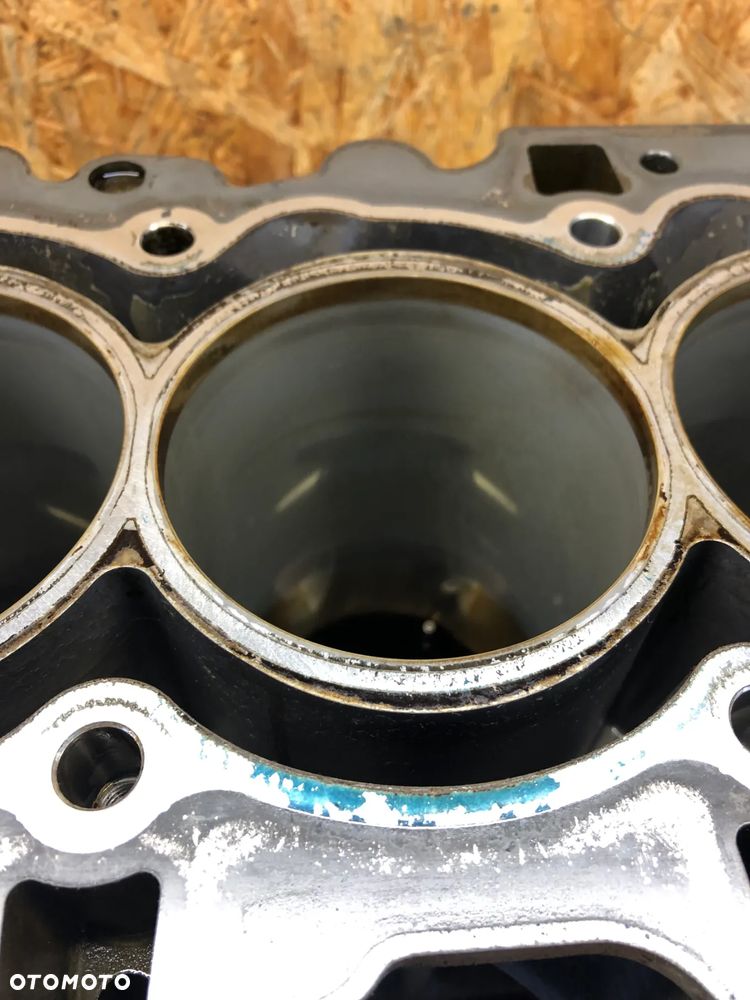 BLOK SILNIKA BMW E90 E60 E63 3.0i 330I N52B30 AF - 9