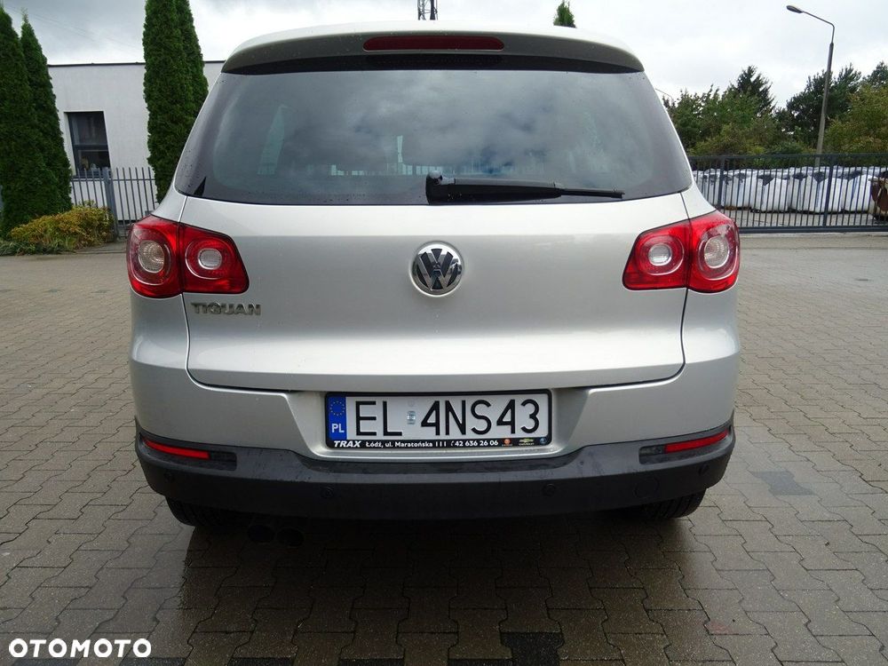 Volkswagen Tiguan 1.4 TSI BlueMotion Technology Team - 5
