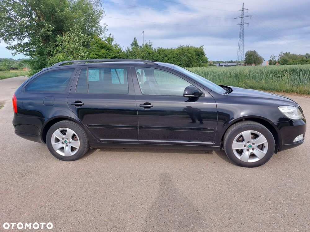 Skoda Octavia 1.6 TDI Elegance DSG - 18