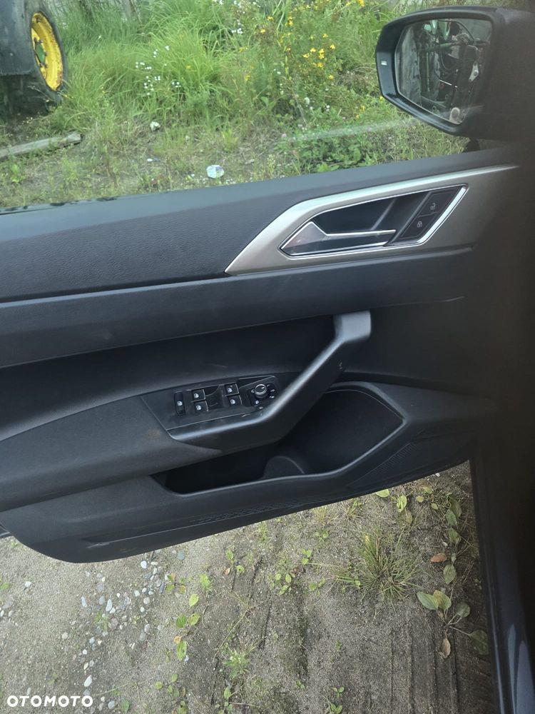 Volkswagen Polo 1.0 TSI OPF DSG Move - 8
