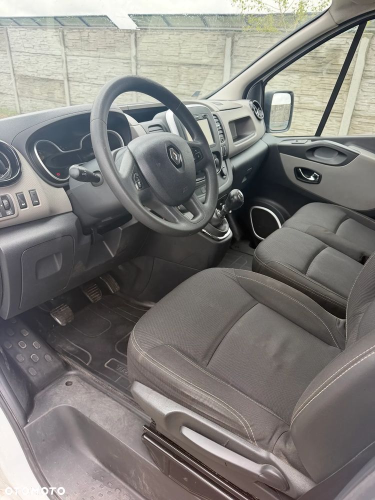 Renault trafic - 6