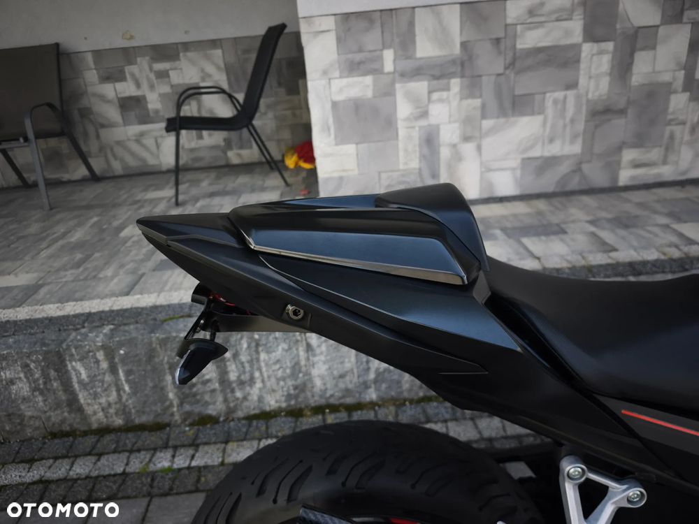 Honda CBR - 26