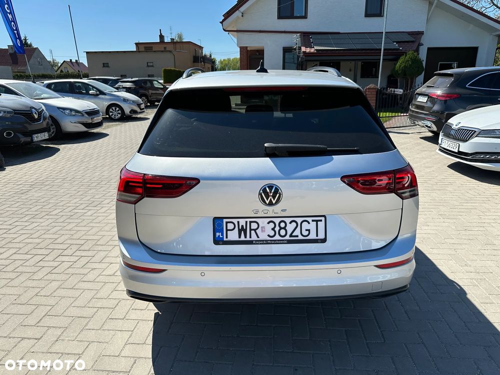 Volkswagen Golf Variant - 35