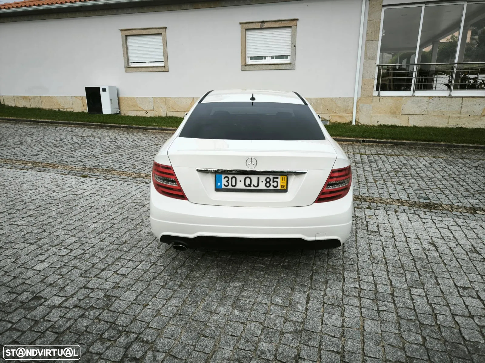Mercedes-Benz C 220 CDI DPF Coupe (BlueEFFICIENCY) - 13