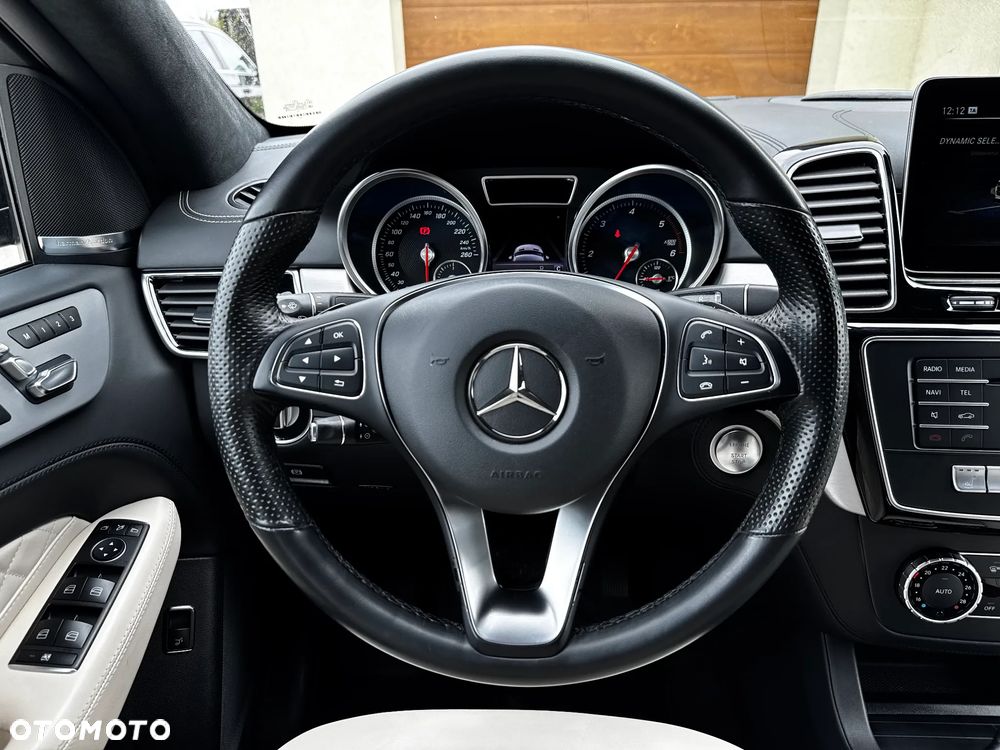 Mercedes-Benz GLE 350 d 4Matic 9G-TRONIC AMG Line - 20