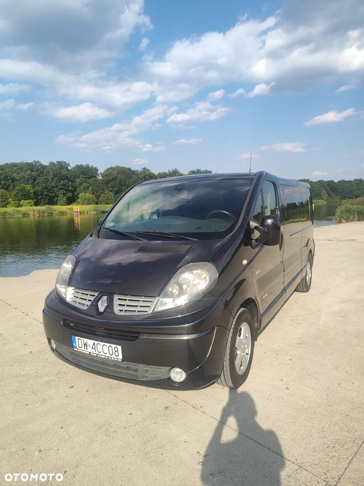 Renault Trafic - 1