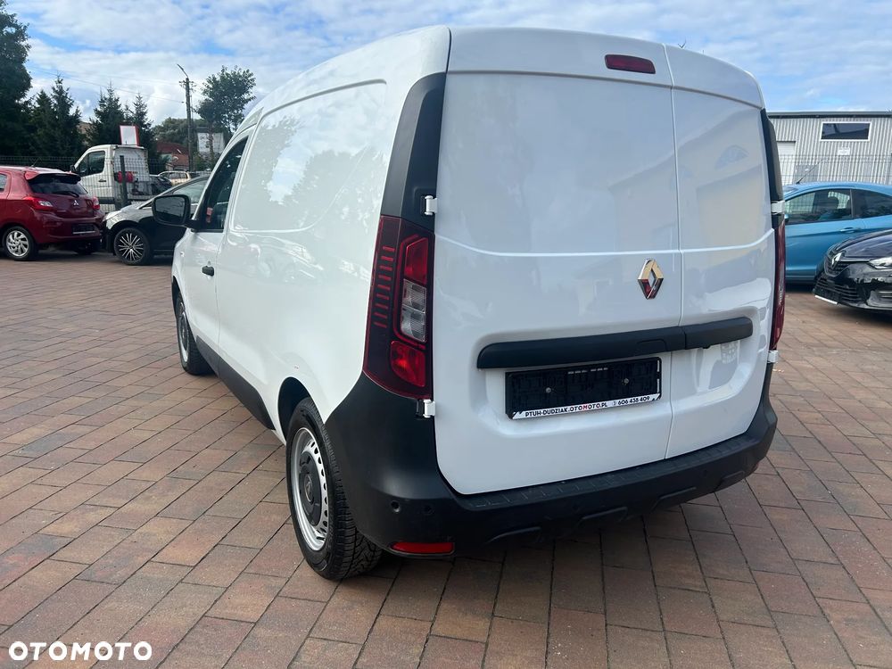 Renault Express - 8