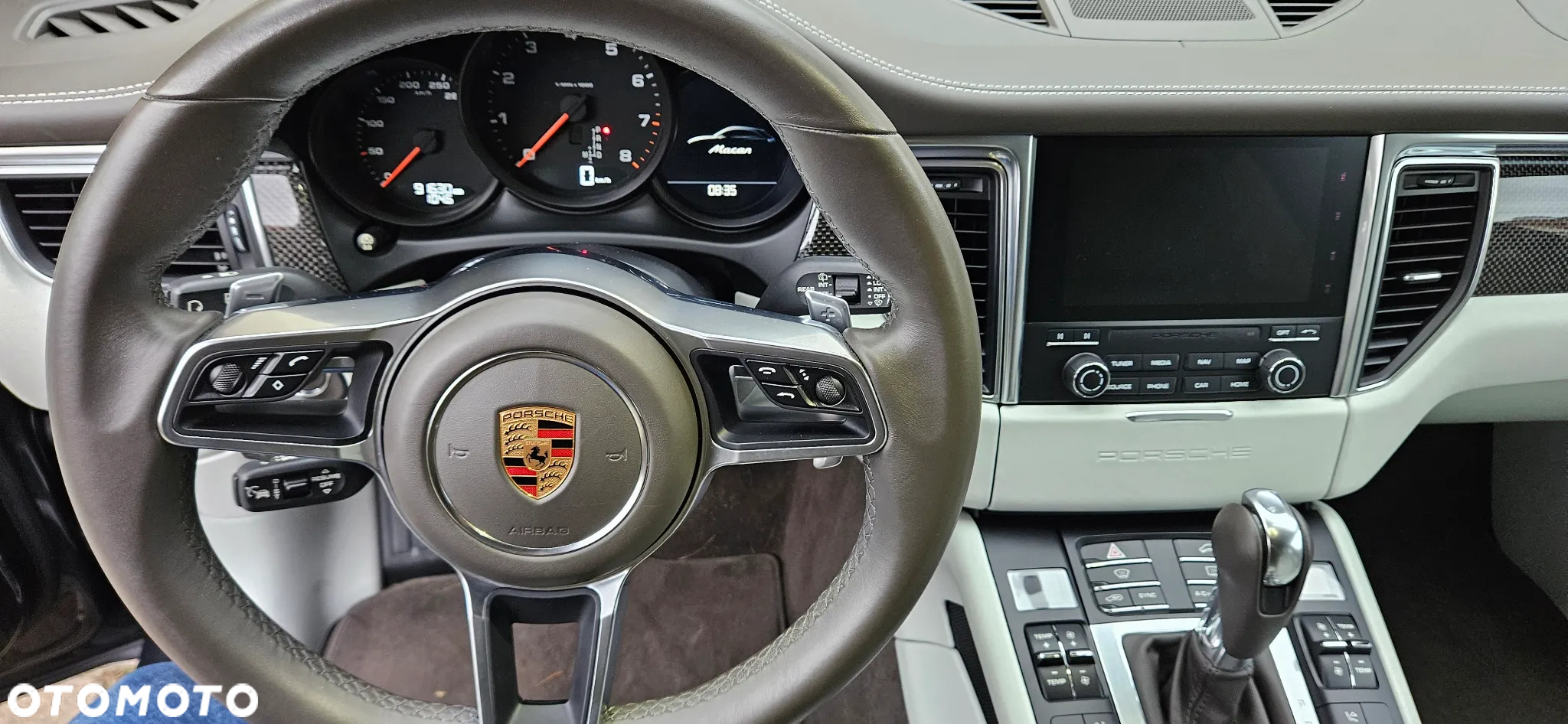 Porsche Macan Standard - 10