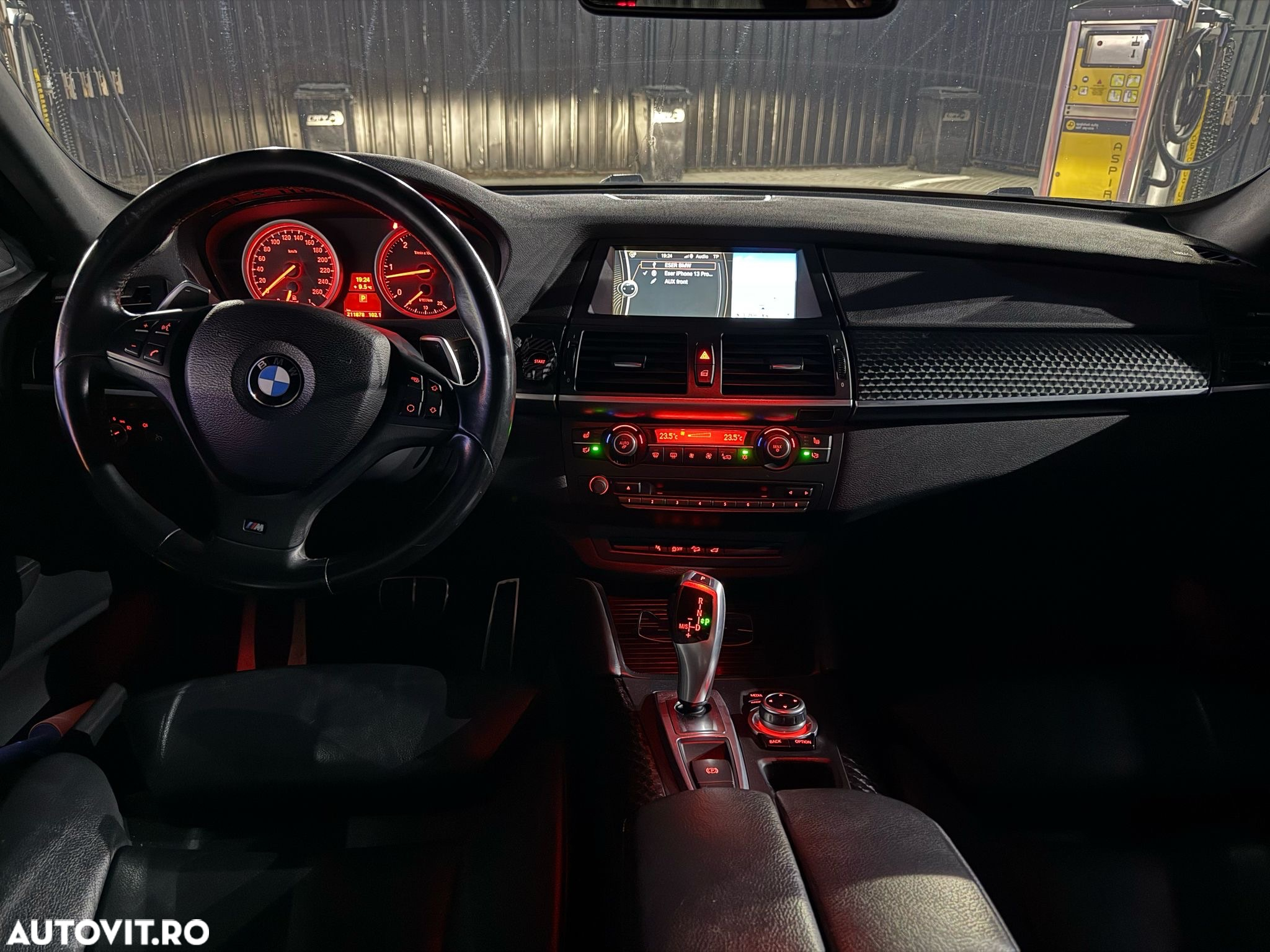 BMW X6 xDrive30d - 8