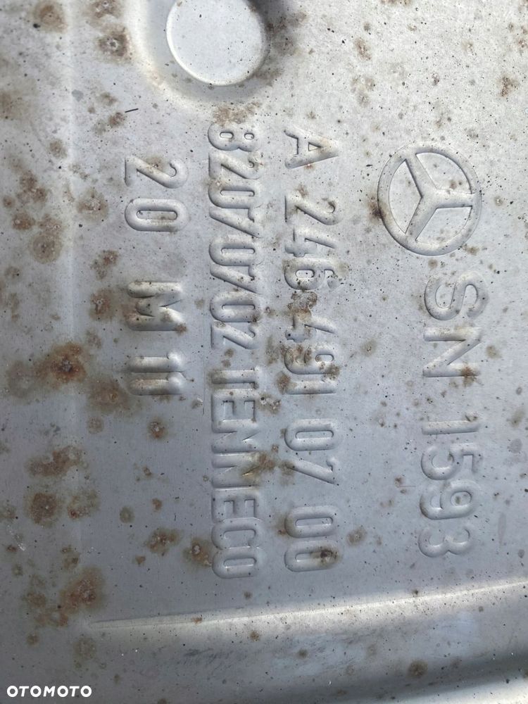 MERCEDES gla 156 tlumik kompletny 220 cdi - 3